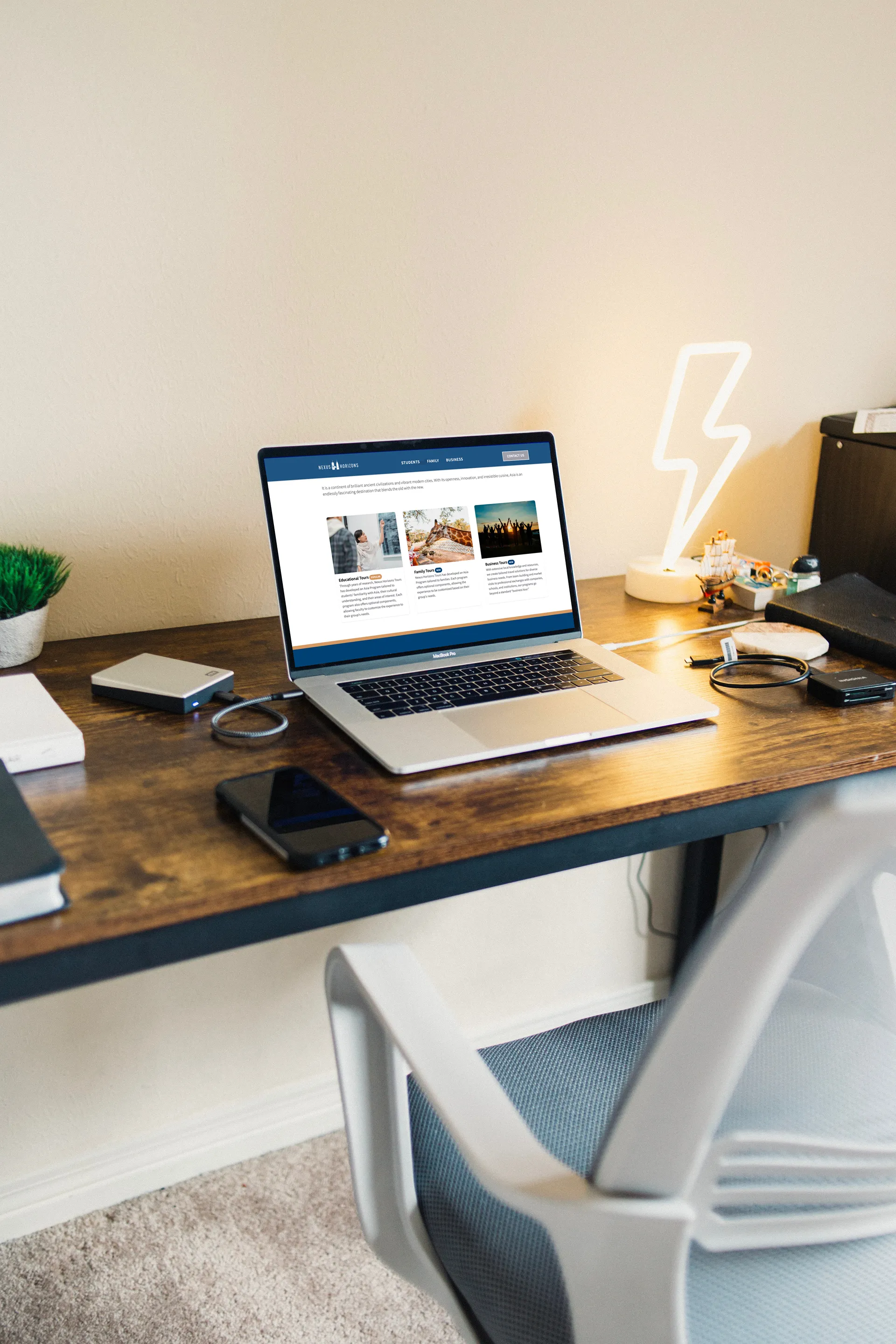 Nexus Horizons tour platform